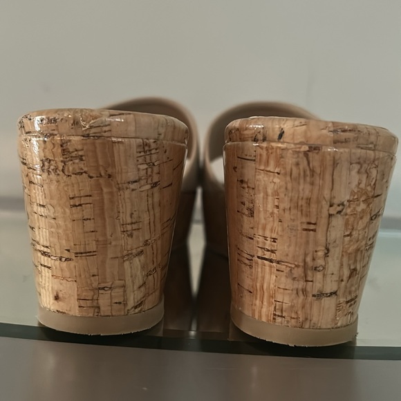 STUART WEITZMAN Summer Wedge Women’s size 10 Tan Suede Platform Slide Sandals - Picture 5 of 16